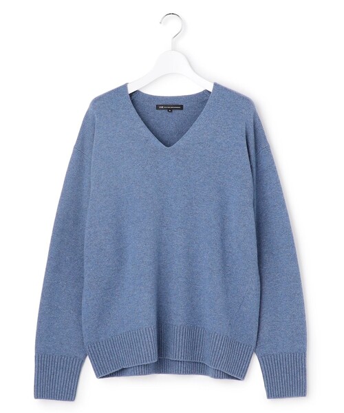 23区 S(ニジュウサンクチイサイサイズ)の「カシミヤブレンド Vネック ニット(ニット/セーター・レディース・ホワイト系/ライトグリーン系/ピーコックグリーン系/グレー系/ベージュ系/ライトグレー系/オールドローズ系/ダルブルー系/パープル系・32)」の17枚目の写真