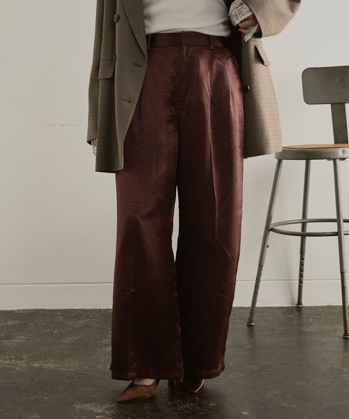 ELLEgirl（エルガール）の「サテンワイドスラックス【ELLEgirl/エルガール】（スラックス・レディース・ブラウン/レオパード・S/M）」の2枚目の写真