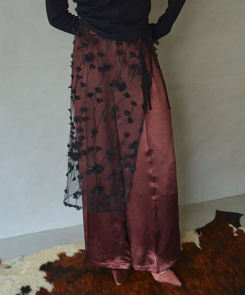 ELLEgirl（エルガール）の「サテンワイドスラックス【ELLEgirl/エルガール】（スラックス・レディース・ブラウン/レオパード・S/M）」の17枚目の写真