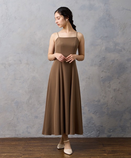 3Dフラワー刺繍ボリュームスリーブブラウス×フレアキャミソール