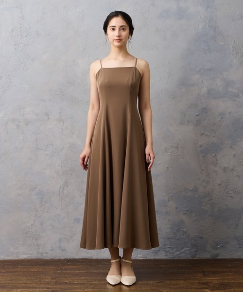 3Dフラワー刺繍ボリュームスリーブブラウス×フレアキャミソール