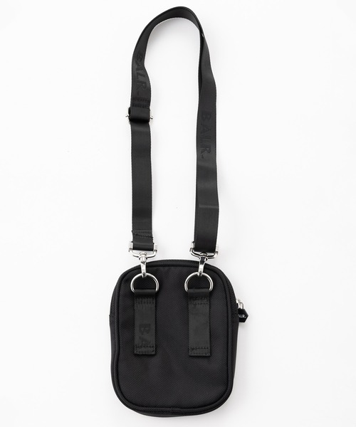 BALR.（ボーラー）の「B-Series Cross Body Bag（ショルダーバッグ・メンズ・ブラック×ホワイト・ONE SIZE）」の3枚目の写真