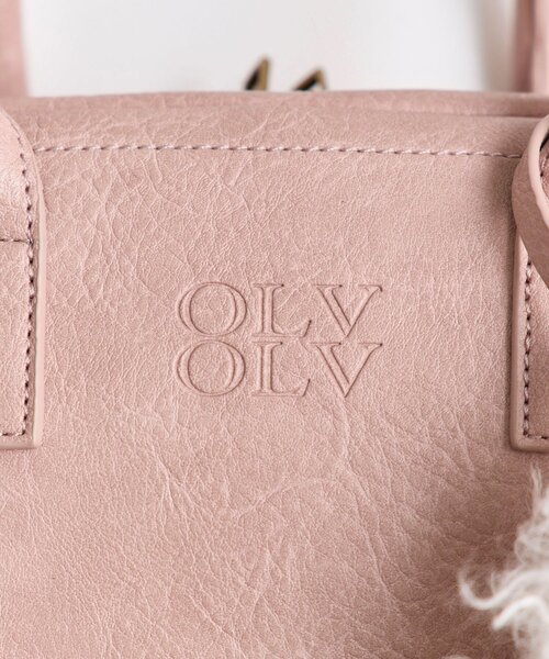 OLIVE des OLIVE(オリーブデオリーブ)の「ふわふわポーチ付きボストンバッグ(ショルダーバッグ・レディース・ピンク/ブラウン/アイボリー・FREE)」の18枚目の写真