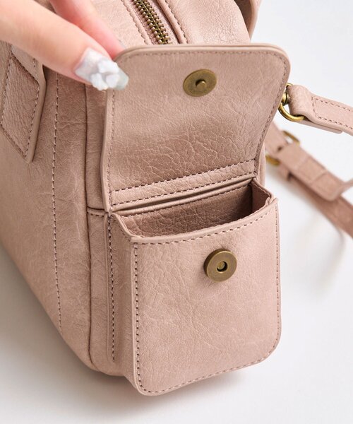 OLIVE des OLIVE(オリーブデオリーブ)の「ふわふわポーチ付きボストンバッグ(ショルダーバッグ・レディース・ピンク/ブラウン/アイボリー・FREE)」の21枚目の写真