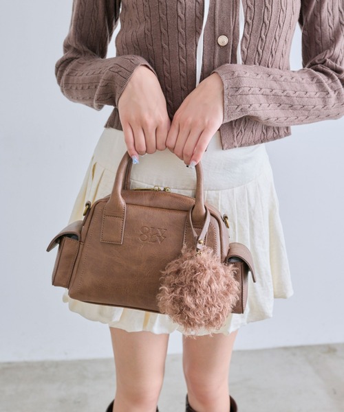 OLIVE des OLIVE(オリーブデオリーブ)の「ふわふわポーチ付きボストンバッグ(ショルダーバッグ・レディース・ピンク/ブラウン/アイボリー・FREE)」の12枚目の写真