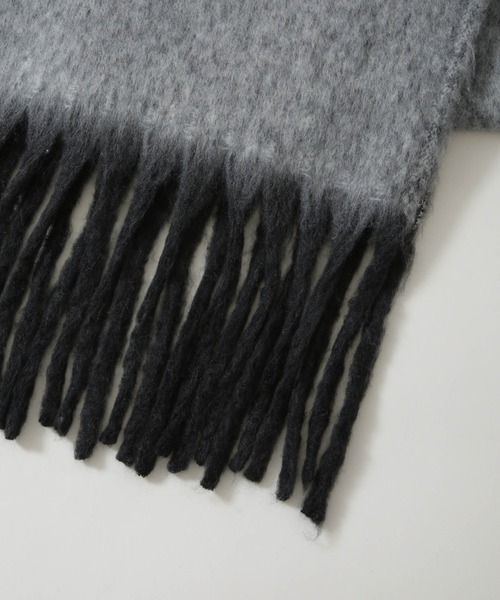 NANO universe（ナノユニバース）の「ボリュームマフラー（マフラー・レディース・グレー系その他4/ブラック/ブルーグリーン・FREE）」の11枚目の写真