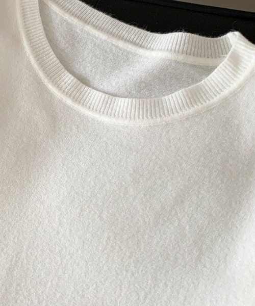 LOWO(ロワ)の「【12色展開】クルーネック ニット プルオーバー(ニット/セーター・レディース・オフホワイト/グレー/ブラック/グレイッシュベージュ/カーキ/ベビーピンク/モカ/ベージュ/マスタード/ブラウン/ピンク/レッド・FREE)」の16枚目の写真