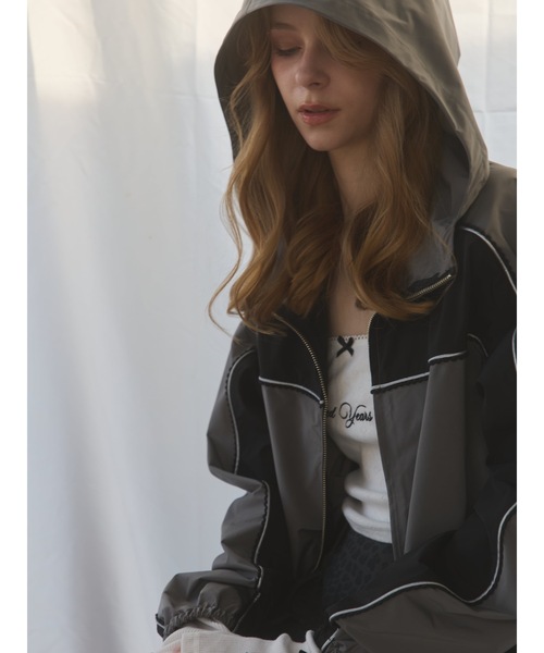 lilLilly（リルリリー）の「レースバイカラーナイロンジャケット（ナイロンジャケット・レディース・ピンク/グレー・FREE）」の10枚目の写真