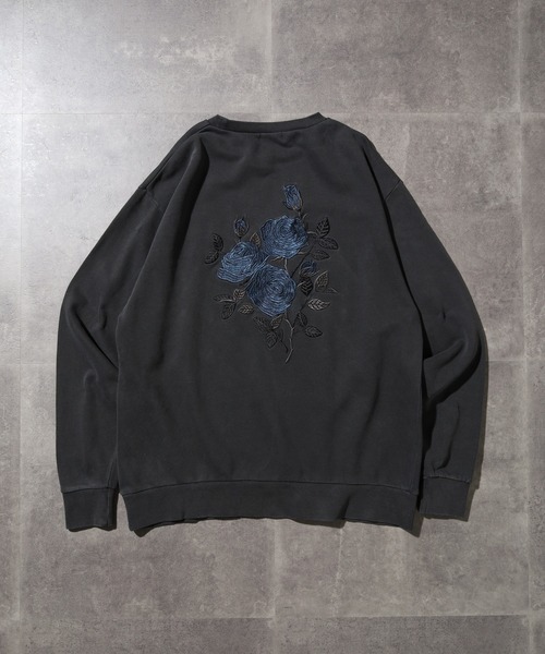 FUNALIVE(ファンアライブ)の「WS select ピグメントWASH加工 バラ刺繍トレーナー(スウェット・メンズ・ブラック×ブラック/ブラック×ブルー・M/L)」の5枚目の写真