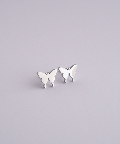 CERCA（チェルカ）の「SARINOHANA/蝶々ピアス/ステンレス（ピアス（両耳用）・レディース・シルバー/ブラック/イエローゴールド/ピンクゴールド・FREE）」の12枚目の写真