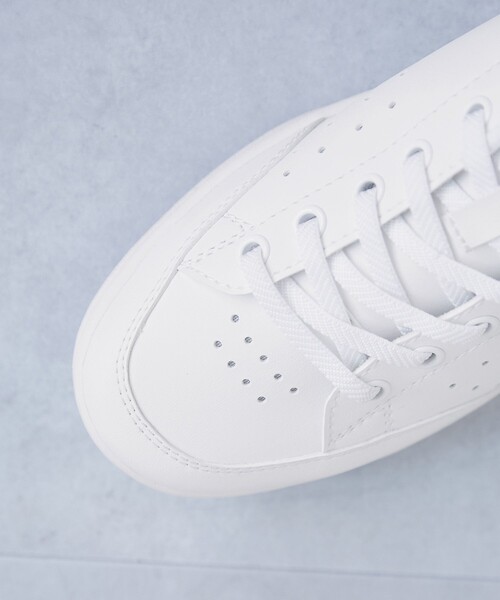 le coq sportif（ルコックスポルティフ）の「【le coq sportif/ルコックスポルティフ別注】ラ ローランSI/LA ROLAND SI（スニーカー・レディース・ホワイト・23.5cm/24.0cm/24.5cm）」の7枚目の写真