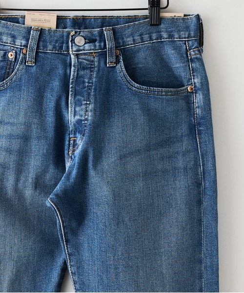 Levi's(リーバイス)の「【LEVI'S/リーバイス】【永遠の定番】リーバイス 501 オリジナルフィット ストレート 美脚シルエット ストレッチデニム(デニムパンツ・メンズ・ダークブルー/クリアブルー/ブラック/チャコールグレー/ダークインディゴブルー・28inch/31inch/36inch/32inch/33inch/29inch/30inch/34inch)」の15枚目の写真