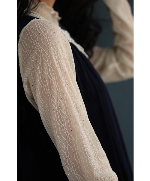 cawaii(カワイイ)の「あなたを引き立てる 宝石インナー(Tシャツ/カットソー・レディース・ホワイト/ブラック・FREE)」の1枚目の写真