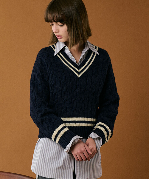 James Charlotte（ジェイムスシャルロット）の「James Charlotte | 〈別注〉 Vネック チルデンニットプルオーバー WOMEN（ニット/セーター・レディース・ブルー系その他5/ホワイト系その他・F）」の8枚目の写真