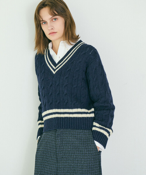 James Charlotte（ジェイムスシャルロット）の「James Charlotte | 〈別注〉 Vネック チルデンニットプルオーバー WOMEN（ニット/セーター・レディース・ブルー系その他5/ホワイト系その他・F）」の5枚目の写真