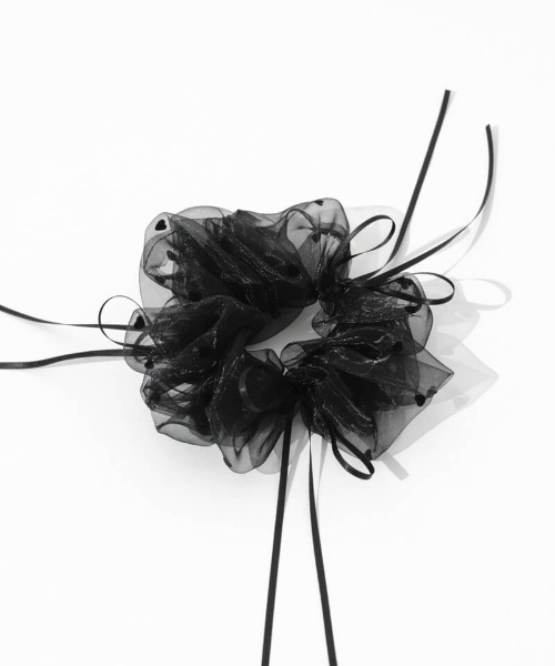 flower(フラワー)の「メルティングハートシュシュ(シュシュ・レディース・ブラック/グレー・FREE)」の5枚目の写真