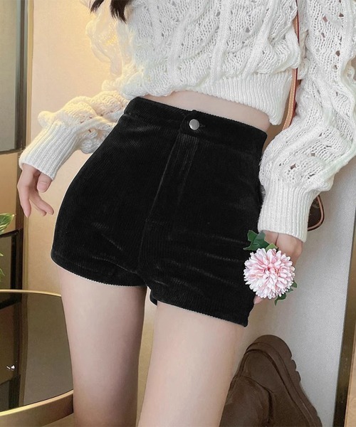 Miniministore(ミニミニストア)の「コーデュロイショートパンツ秋冬短パン脚長(デニムパンツ・レディース・ブラック・L/S/XL/M)」の3枚目の写真