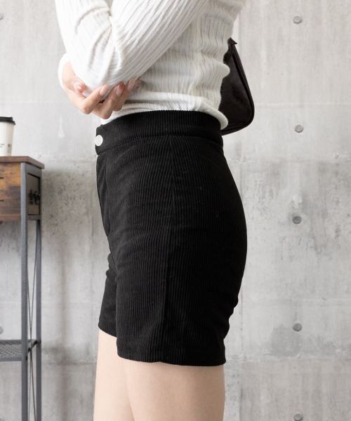 Miniministore(ミニミニストア)の「コーデュロイショートパンツ秋冬短パン脚長(デニムパンツ・レディース・ブラック・L/S/XL/M)」の13枚目の写真