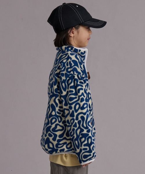 PAIRMANON STREET（ペアマノンストリート）の「フリース スタンドカラー 無地 総柄 ジップアウター【PAIRMANON STREET】（その他アウター・キッズ・ベージュ系その他/ブラック系その他/パープル/オレンジ/グリーン系その他/ブルー系その他/アイボリー/ブラック・110/120/130/140/150/160/90/100）」の11枚目の写真