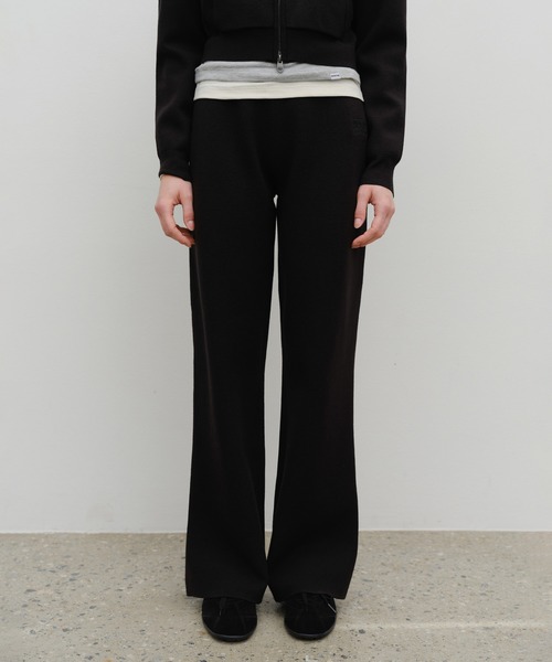 MARITHE + FRANCOIS GIRBAUD(マリテフランソワジルボー)の「W CLASSIC LOGO KNIT PANTS(その他パンツ・レディース・Navy/ブラウン/Black・SMALL/MEDIUM)」の4枚目の写真