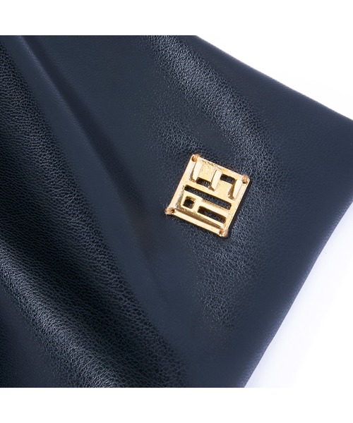 IRIS47(イリスフォーセブン)の「【IRIS 47】 swing bag/スウィング バッグ(ハンドバッグ・レディース・ブラウン/ブラック・FREE)」の8枚目の写真