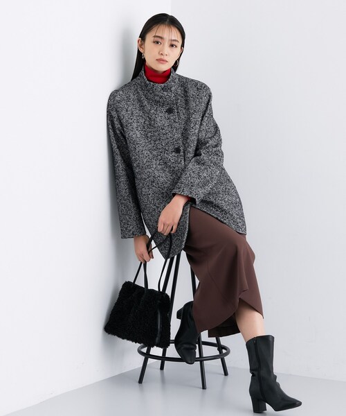 INDIVI（インディヴィ）の「【日本製／ミドル丈】スタンドカラーミドルコート（その他アウター・レディース・ネイビー/ライトグリーン/ブラック系3/アイボリー系8/ダークブラウン系8・03/05/13/15 /19/36/38/40）」の16枚目の写真