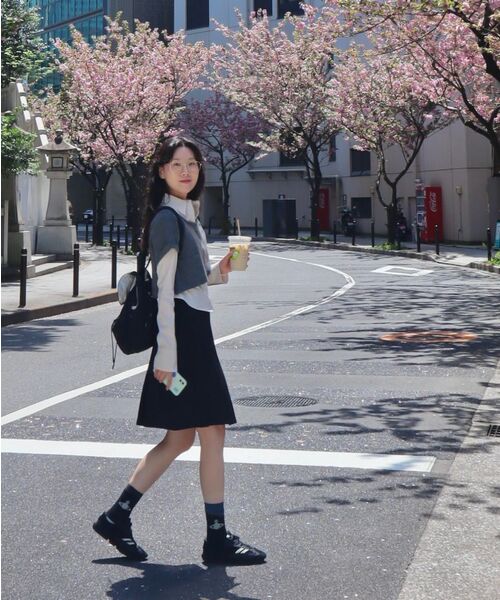PAIN OR PLEASURE(ペインオアプレジャー)の「VIVIAN SCARF SHIRT beige(シャツ/ブラウス・レディース・その他・MEDIUM/SMALL)」の4枚目の写真