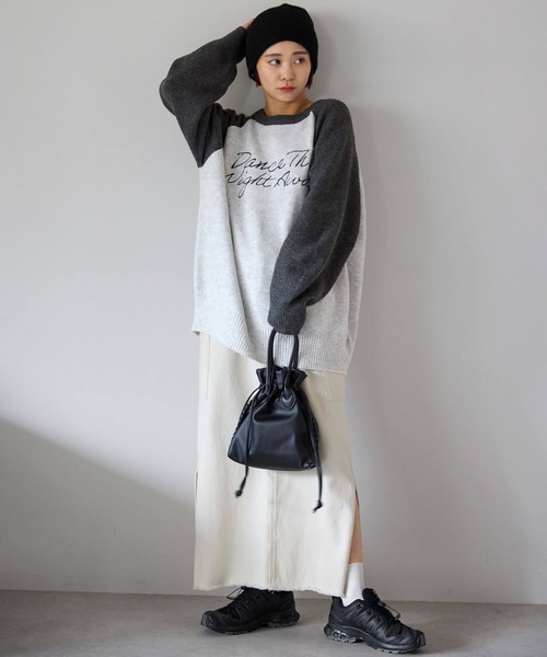 pocket(ポケット)の「配色ラグランロゴニットプルオーバー(ニット/セーター・レディース・ネイビー/グリーン/チャコールグレー・FREE)」の8枚目の写真