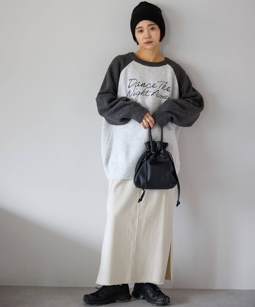 pocket(ポケット)の「配色ラグランロゴニットプルオーバー(ニット/セーター・レディース・ネイビー/グリーン/チャコールグレー・FREE)」の9枚目の写真