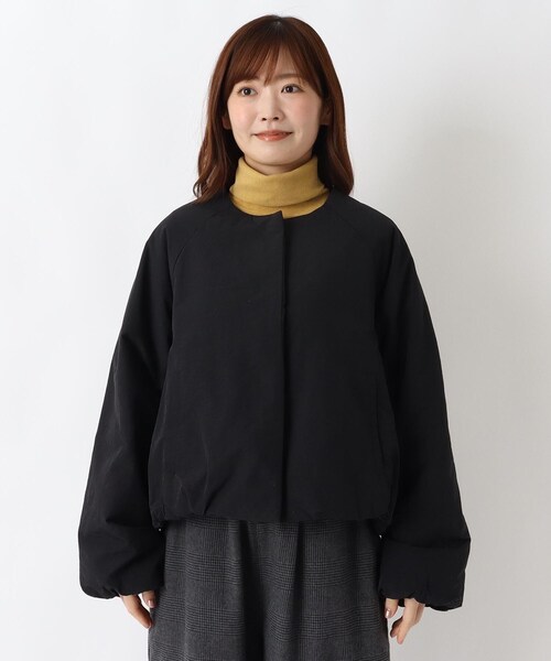 one'sterrace(ワンズテラス)の「中綿ショートコート(その他アウター・レディース・ベージュ系その他7/ブラック系8/ダークブラウン系8・02)」の4枚目の写真