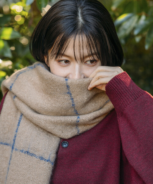 FREAK'S STORE(フリークスストア)の「ウインドウペン チェック柄 ボリューム マフラー(マフラー・メンズ・ブラック/ベージュ/ネイビー・ONE SIZE)」の15枚目の写真