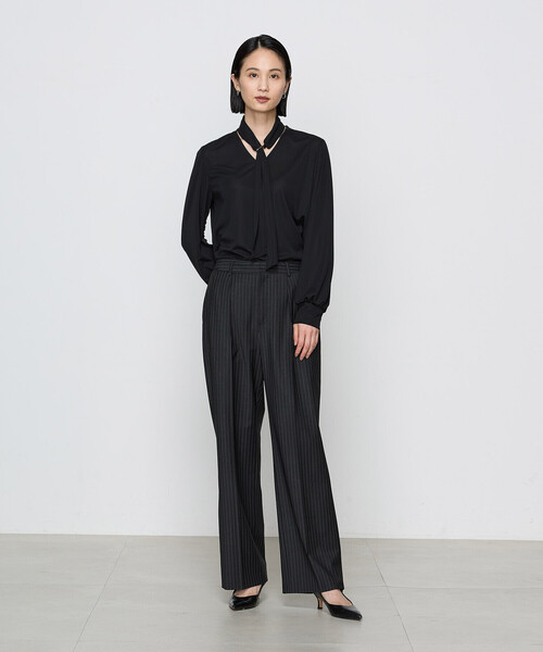 COMME CA（コムサ）の「〔 Sサイズ 〕【ブライトリーセットアップ】ボウタイ ブラウス（シャツ/ブラウス・レディース・ブラック/ダークブラウン/ボルドー/グレイッシュベージュ・5号）」の14枚目の写真