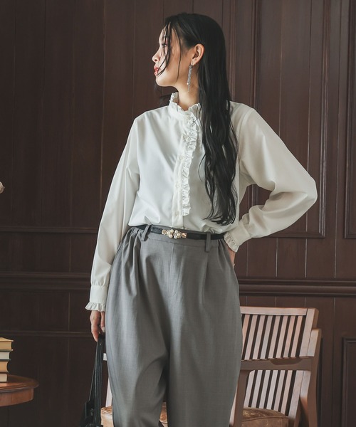 n'OrLABEL（ノアールレーベル）の「『ギャザーフリルブラウス』（シャツ/ブラウス・レディース・オフホワイト/ブラック・1/2）」の5枚目の写真