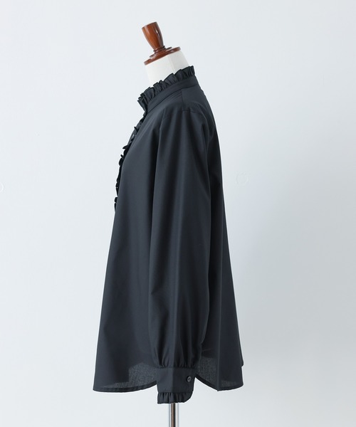 n'OrLABEL（ノアールレーベル）の「『ギャザーフリルブラウス』（シャツ/ブラウス・レディース・オフホワイト/ブラック・1/2）」の18枚目の写真