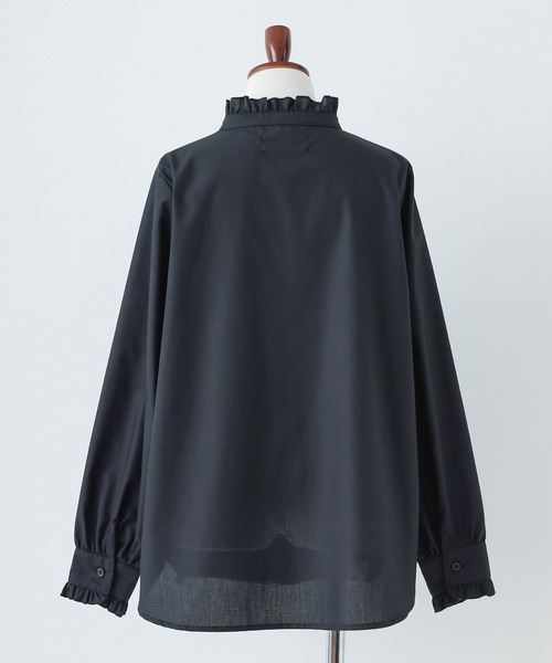 n'OrLABEL（ノアールレーベル）の「『ギャザーフリルブラウス』（シャツ/ブラウス・レディース・オフホワイト/ブラック・1/2）」の11枚目の写真