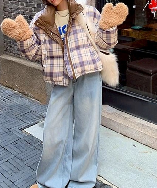 LYEON（リヨン）の「チェック柄エコダウンオーバーサイズブルゾン（ブルゾン・レディース・ベージュ・LARGE/MEDIUM）」の19枚目の写真