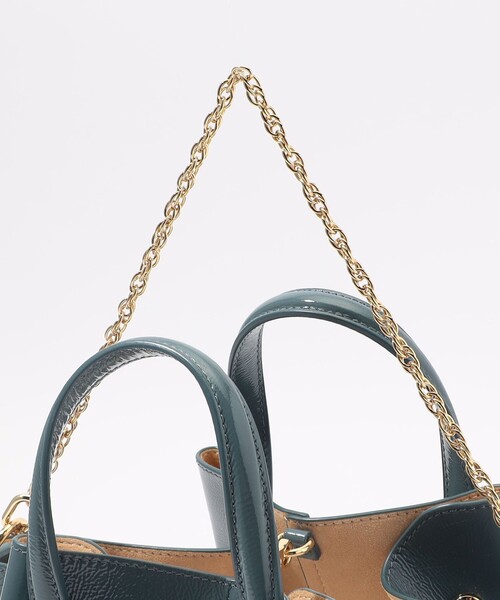 TOMORROWLAND （トゥモローランド）の「Atelier TOMORROWLAND SHELL MINI エナメルバッグ（ハンドバッグ・レディース・イエロー/ブルー・FREE）」の10枚目の写真