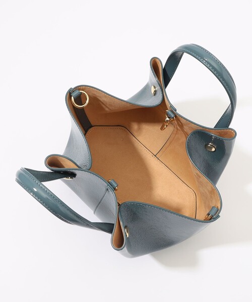 TOMORROWLAND （トゥモローランド）の「Atelier TOMORROWLAND SHELL MINI エナメルバッグ（ハンドバッグ・レディース・イエロー/ブルー・FREE）」の16枚目の写真