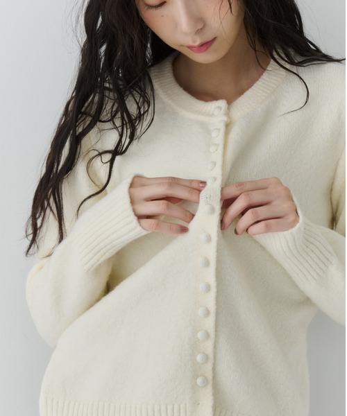 NUJOH(ヌゾ)の「Round Neck Soft Rib Cardigan / ラウンドネックソフトリブカーディガン(カーディガン/ボレロ・レディース・ブラウン/ライトグレー/ホワイト/チャコールグレー・FREE)」の10枚目の写真