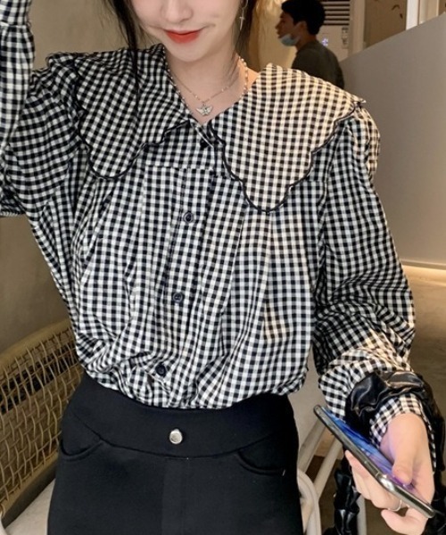 SHEPP(シープ)の「【26年春新作】スカラップビッグカラーギンガムチェックブラウス(シャツ/ブラウス・レディース・ブラック・M/L)」の7枚目の写真