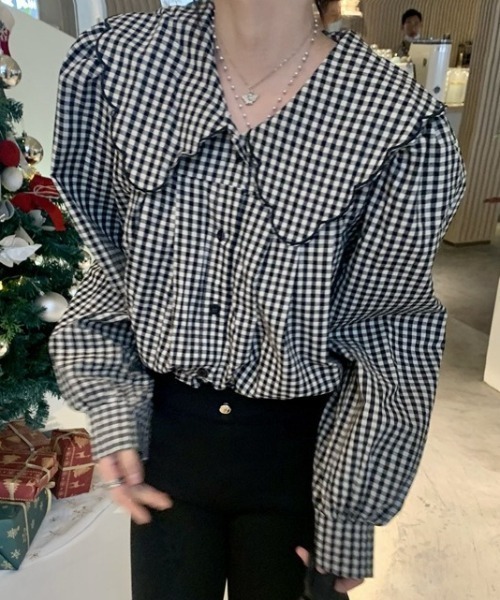 SHEPP(シープ)の「【26年春新作】スカラップビッグカラーギンガムチェックブラウス(シャツ/ブラウス・レディース・ブラック・M/L)」の10枚目の写真