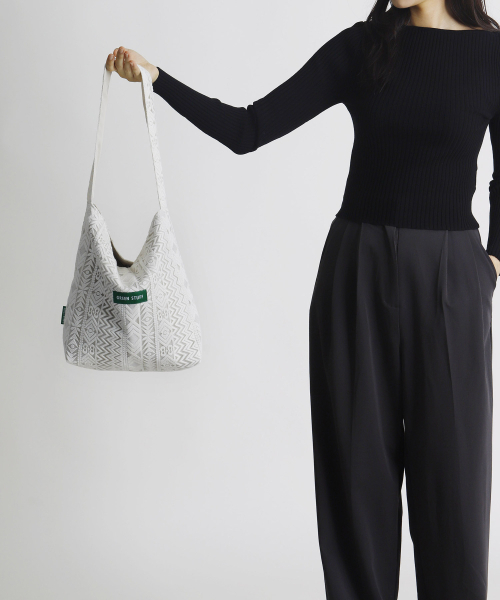 GREEN STUFF(グリーンスタッフ)の「seem full bag 62 - ethnic lace ivory(エコバッグ/サブバッグ・レディース・その他・FREE)」の4枚目の写真