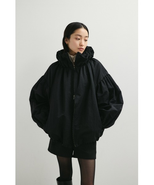 ギャザーネックブルゾン