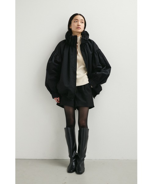 ギャザーネックブルゾン