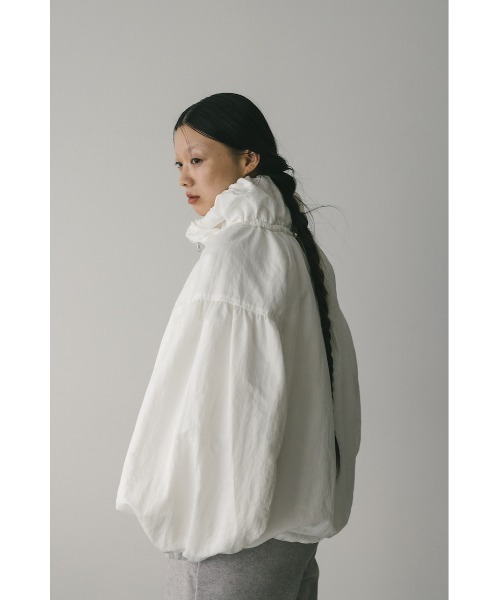 ギャザーネックブルゾン