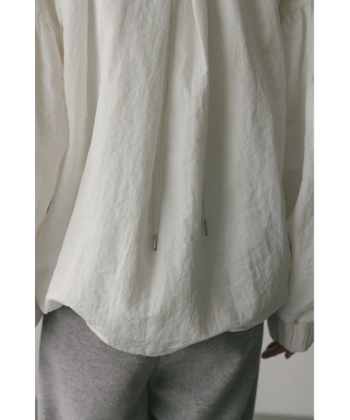 ギャザーネックブルゾン