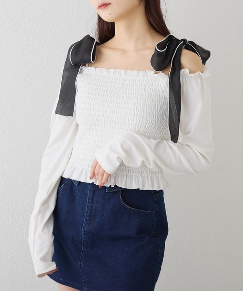 one after another NICE CLAUP(ワンアフターアナザーナイスクラップ)の「肩リボンシャーリングインナー(Tシャツ/カットソー・レディース・ホワイト×ピンク/ホワイト×ブラック/ホワイト×ホワイト・FREE)」の3枚目の写真
