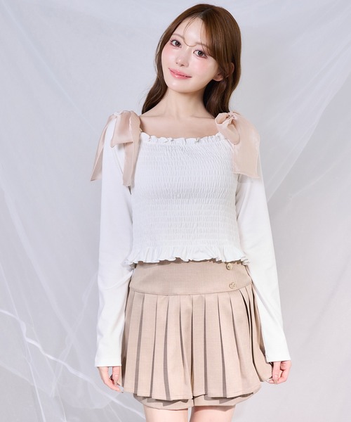 one after another NICE CLAUP(ワンアフターアナザーナイスクラップ)の「肩リボンシャーリングインナー(Tシャツ/カットソー・レディース・ホワイト×ピンク/ホワイト×ブラック/ホワイト×ホワイト・FREE)」の1枚目の写真