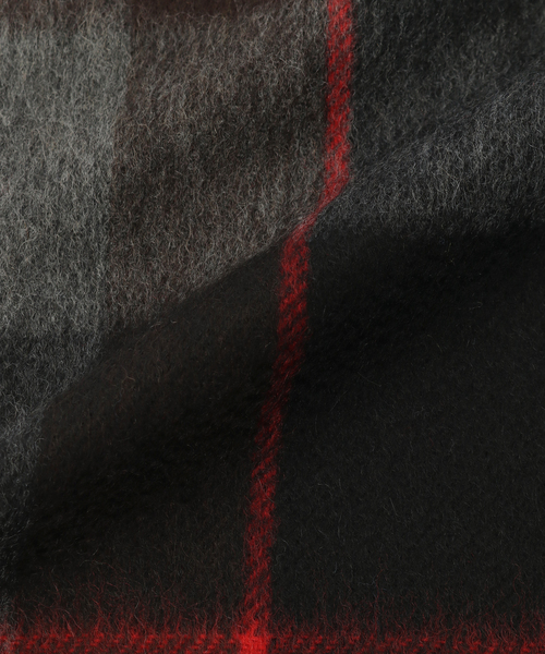 EDIFICE（エディフィス）の「JOSHUA ELLIS（ジョシュア エリス）CPG30/180（マフラー・メンズ・ブラック/サックスブルー/グリーン・FREE）」の4枚目の写真