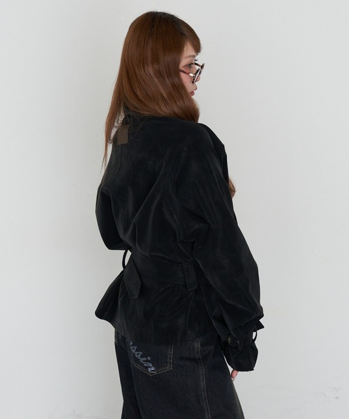 RAY CASSIN（レイカズン）の「ショート丈ルーズトレンチコート（トレンチコート・レディース・ブラック系その他2/ベージュ・FREE）」の14枚目の写真